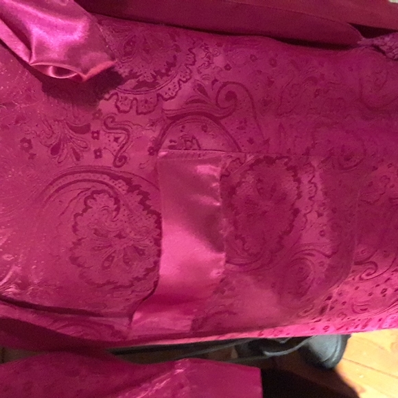 Vintage Victoria's Secret kimono robe - Picture 4 of 10